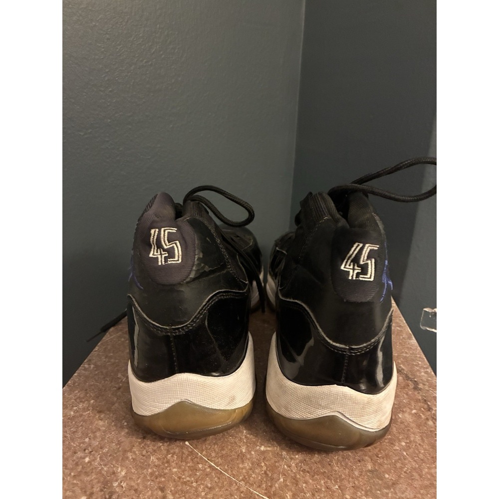 Jordan 11 Retro "Space Jam" Men's Size 13 High - Picture 3 of 6